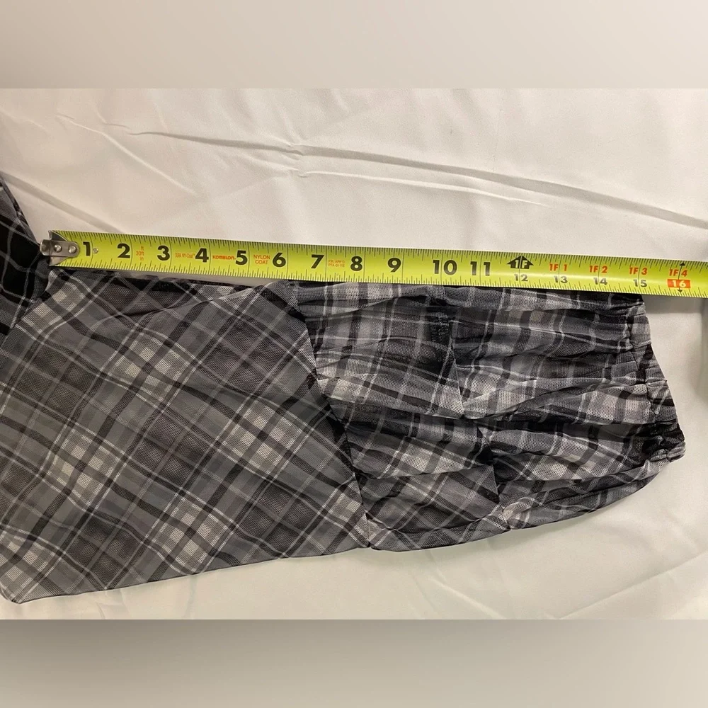 Terra & Sky Mesh Tiered Peasant Blouse Plus Size 1X Black & White Plaid - Picture 11 of 14